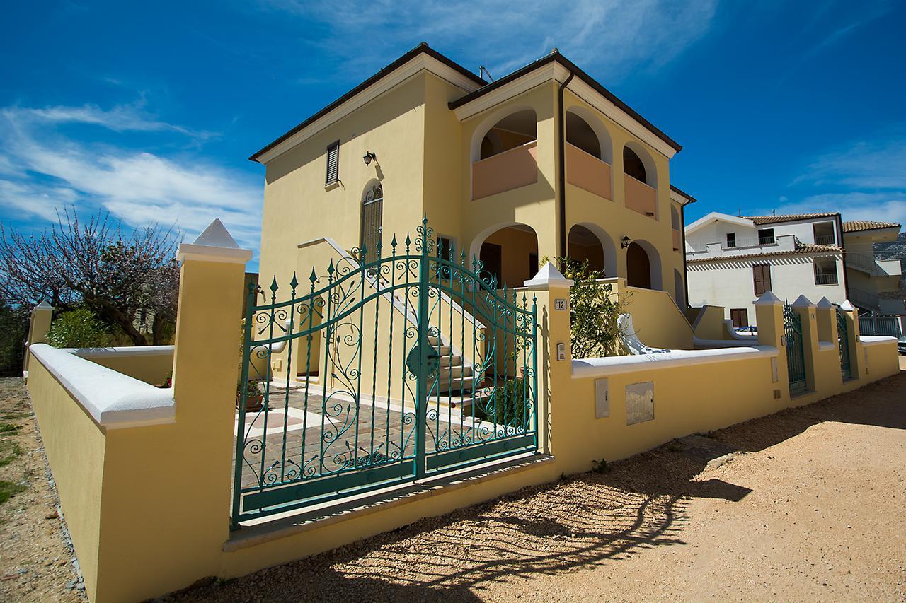 Le Residenze Del Maria Rosaria - Vico Friuli 1 Villa Orosei Bagian luar foto