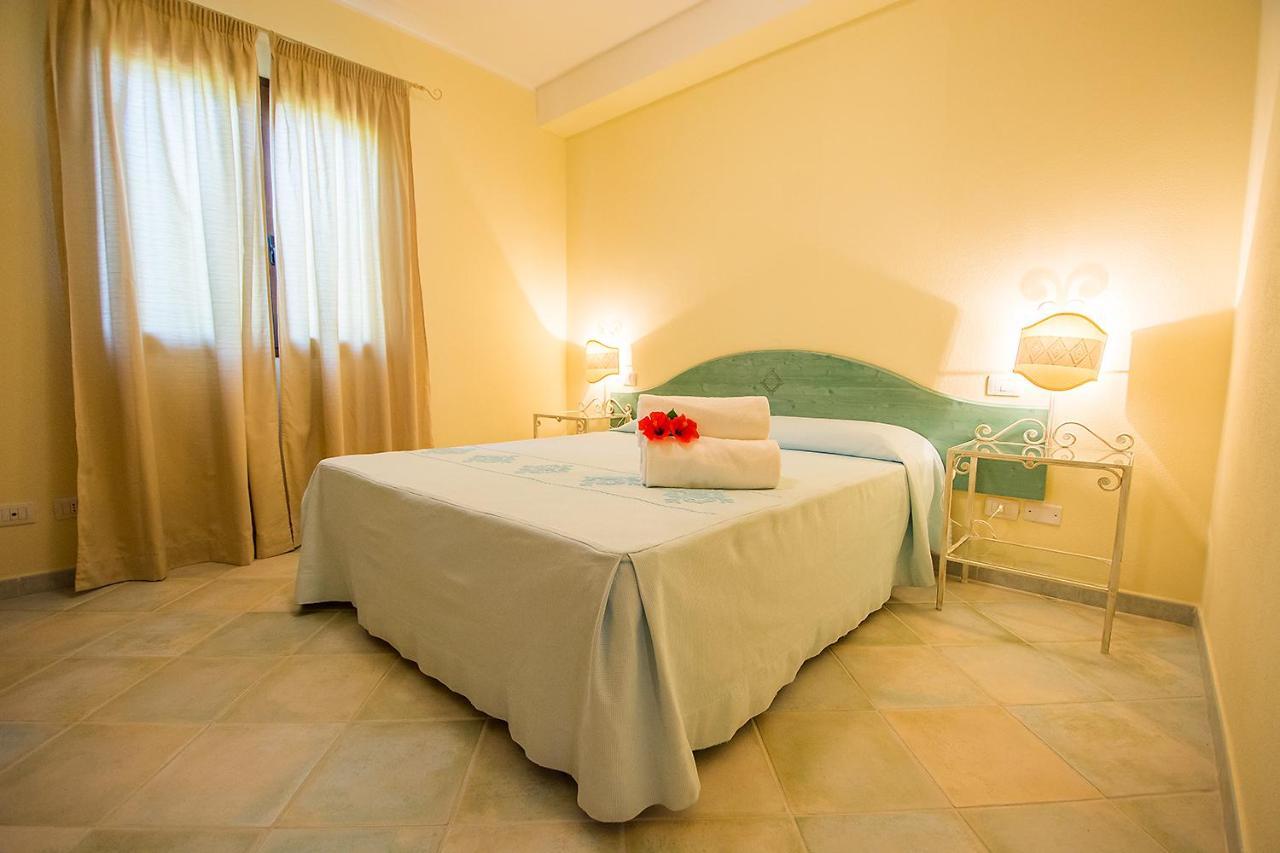 Le Residenze Del Maria Rosaria - Vico Friuli 1 Villa Orosei Bagian luar foto