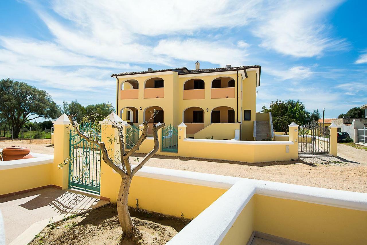 Le Residenze Del Maria Rosaria - Vico Friuli 1 Villa Orosei Bagian luar foto